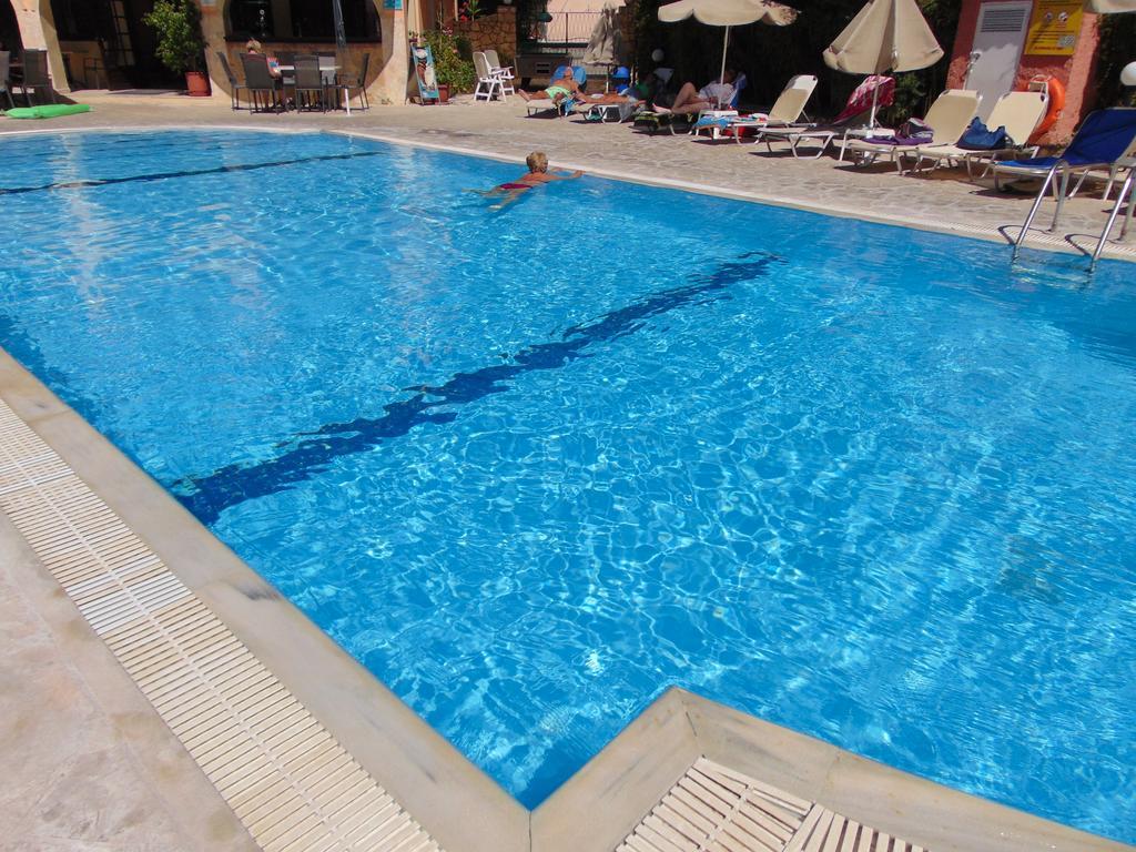 Annaliza Apartments Ipsos Ngoại thất bức ảnh
